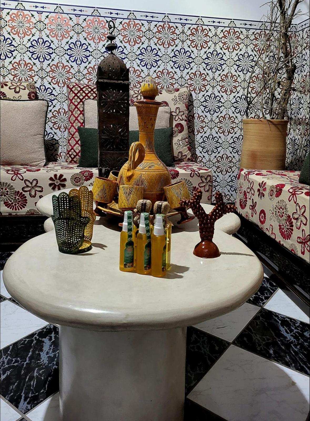 Riad Traditionnel De Charme 3 Chambres Marrakesh Eksteriør bilde